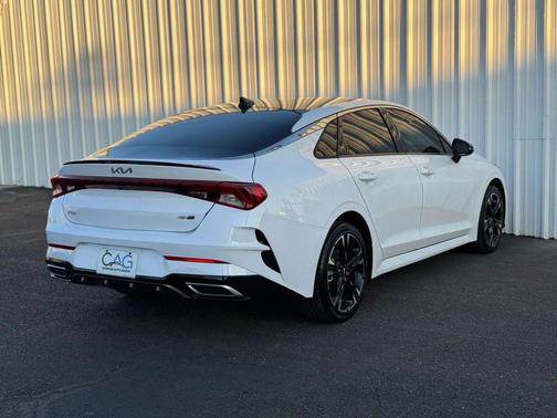 2022 Kia K5 GT-Line