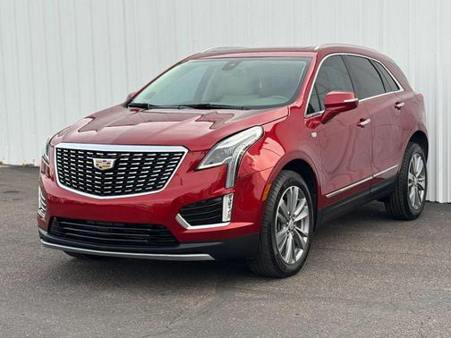 2024 Cadillac XT5 Sport