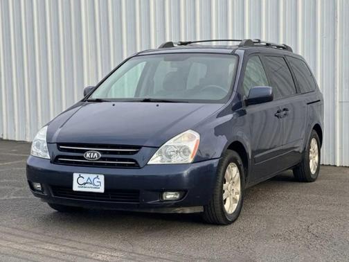 Blue 2008 Kia Sedona EX