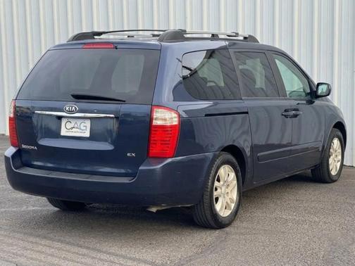 Blue 2008 Kia Sedona EX