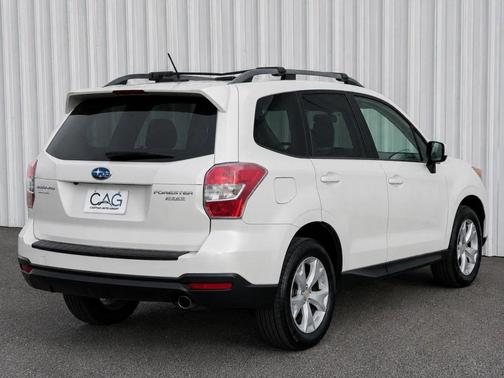 Satin White Pearl 2015 Subaru Forester 2.5i Limited