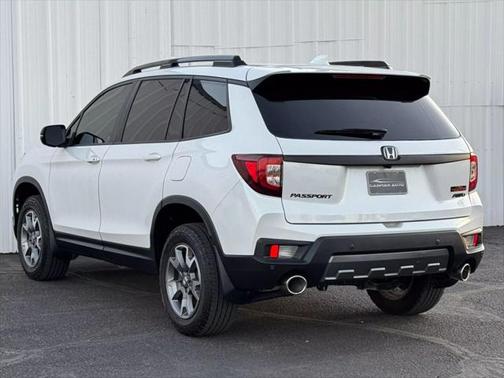 2023 Honda Passport AWD TrailSport