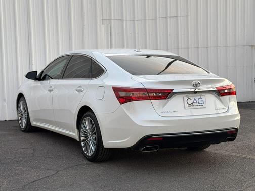 Blizzard Pearl 2016 Toyota Avalon XLE Premium