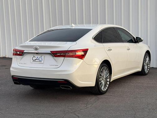 Blizzard Pearl 2016 Toyota Avalon XLE Premium