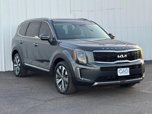 2022 Kia Telluride S