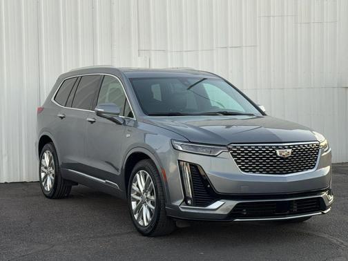 2021 Cadillac XT6 Premium Luxury FWD