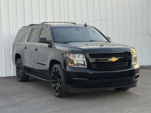 2017 Chevrolet Suburban LS