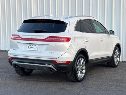 White Platinum Metallic Tri-Coat 2018 Lincoln MKC Select