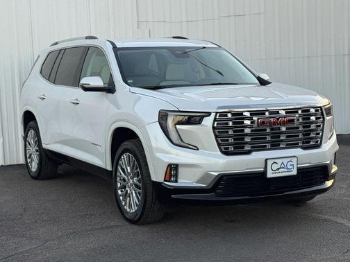 2024 GMC Acadia Denali