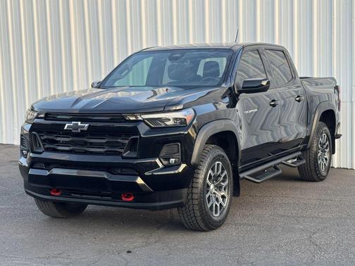 Black 2024 Chevrolet Colorado Z71