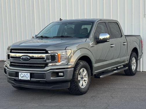 Green 2019 Ford F-150 XLT