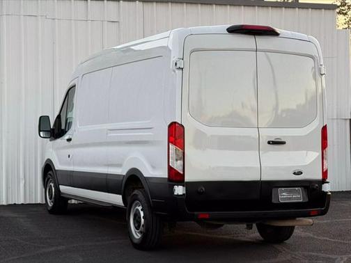 2021 Ford Transit-250 Base