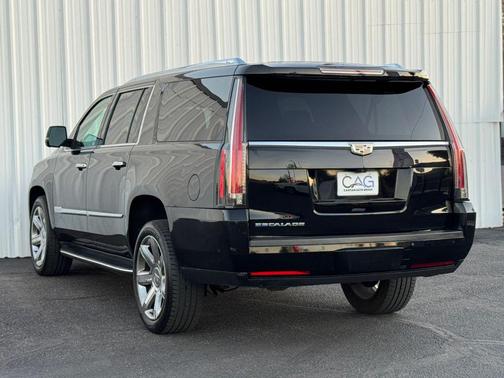 2020 Cadillac Escalade ESV Sport