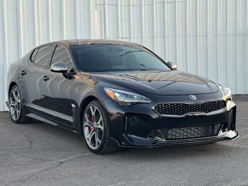 Aurora Black 2020 Kia Stinger GT1