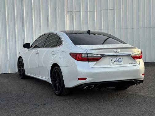 Eminent White Pearl 2016 Lexus ES 350 Base