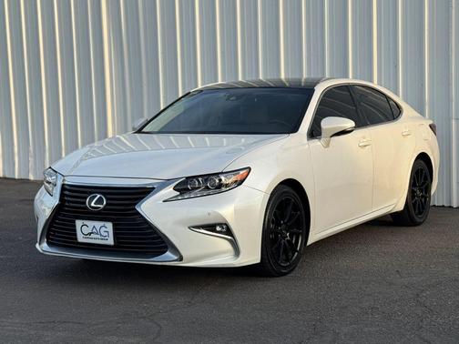 Eminent White Pearl 2016 Lexus ES 350 Base
