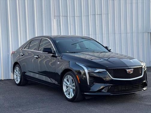 2023 Cadillac CT4 Luxury