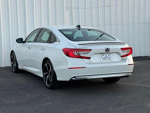 2022 Honda Accord Hybrid Base