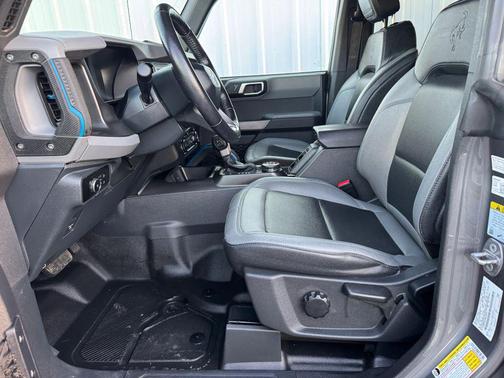 2023 Ford Bronco Black Diamond