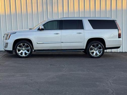 2020 Cadillac Escalade ESV Sport