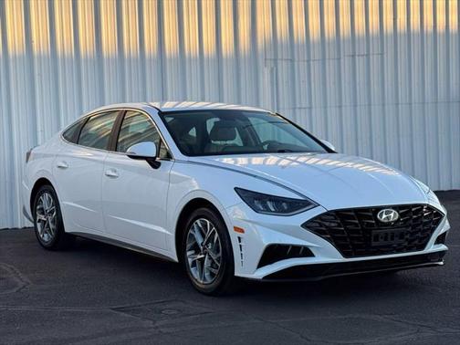 2021 Hyundai SONATA SEL