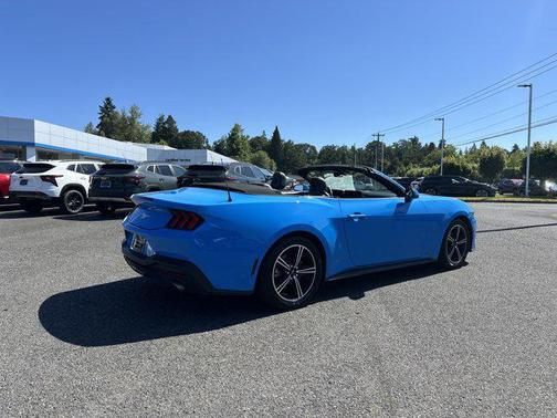 2024 Ford Mustang EcoBoost