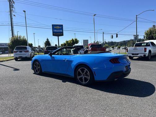 2024 Ford Mustang EcoBoost
