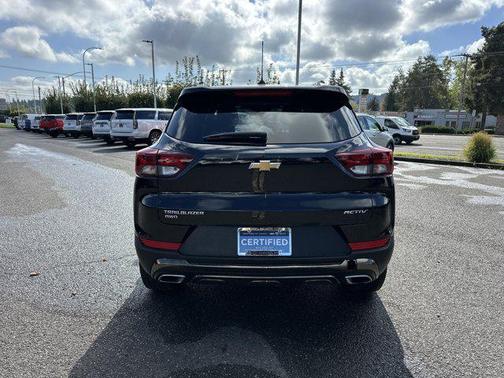 Mosaic Black Metallic 2023 Chevrolet Trailblazer ACTIV