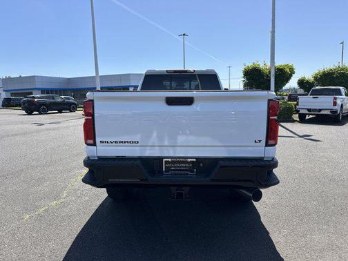 2025 Chevrolet Silverado 3500 LT