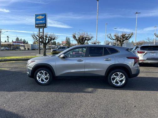 2024 Chevrolet Trax LS