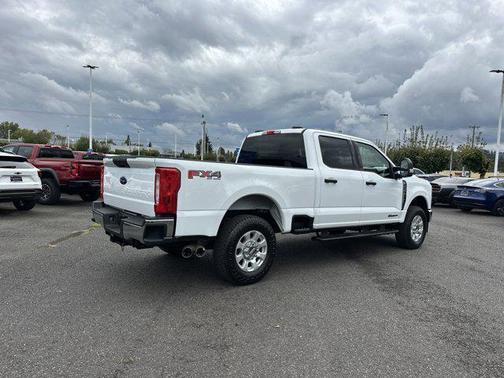 2024 Ford F-250 XLT