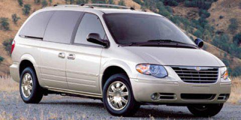 2006 Chrysler Town & Country Base