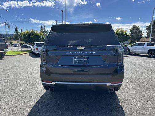 2025 Chevrolet Suburban 4WD High Country
