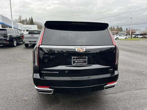 2022 Cadillac Escalade Premium Luxury