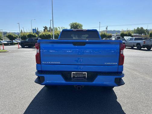 2025 Chevrolet Silverado 1500 Custom