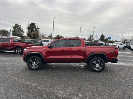 2025 GMC Canyon AT4