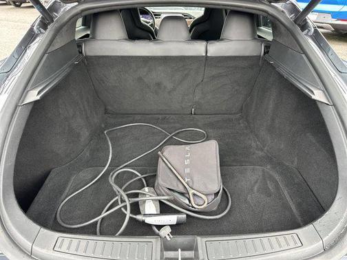 2016 Tesla Model S 60D