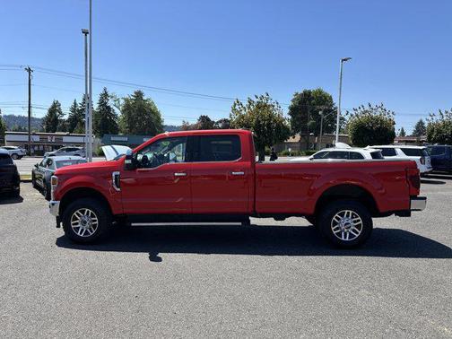 2022 Ford F-350 XLT