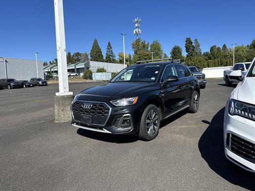 2024 Audi Q5 45 S line Premium Plus