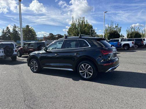 2024 Audi Q5 45 S line Premium Plus