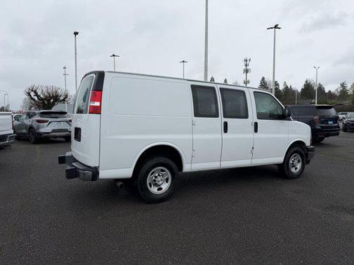 2024 Chevrolet Express 2500 RWD 2500 Regular Wheelbase WT