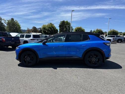 2025 Chevrolet Equinox EV RS