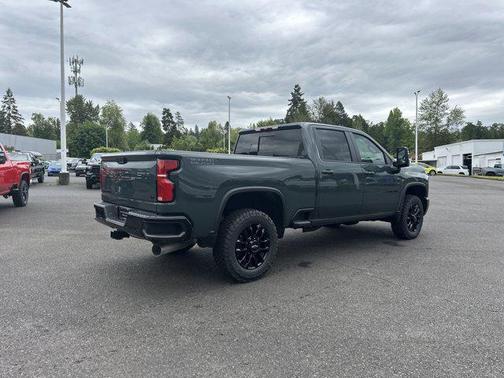 2025 Chevrolet Silverado 3500 LT