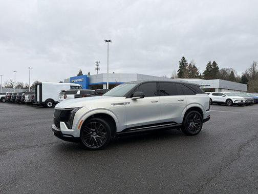 2025 Cadillac Escalade IQ Sport 2