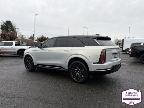 2025 Cadillac Escalade IQ Sport 2