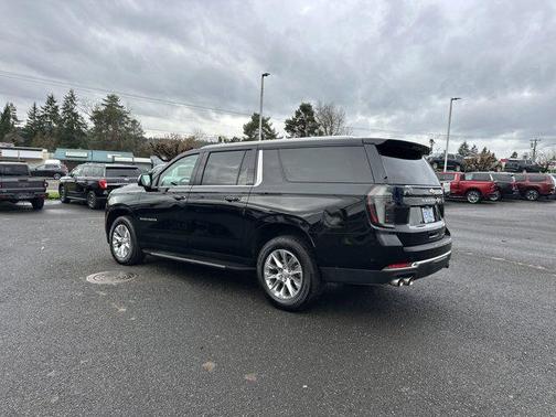 2025 Chevrolet Suburban Premier