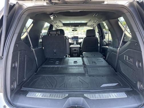 2023 Chevrolet Tahoe 4WD High Country