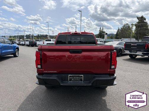 Radiant Red Tintcoat 2024 Chevrolet Colorado Z71