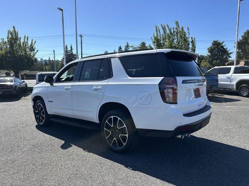 2022 Chevrolet Tahoe 4WD RST