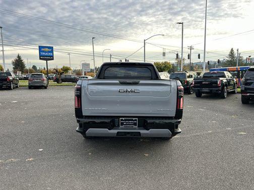 2024 GMC Sierra EV Denali Edition 1